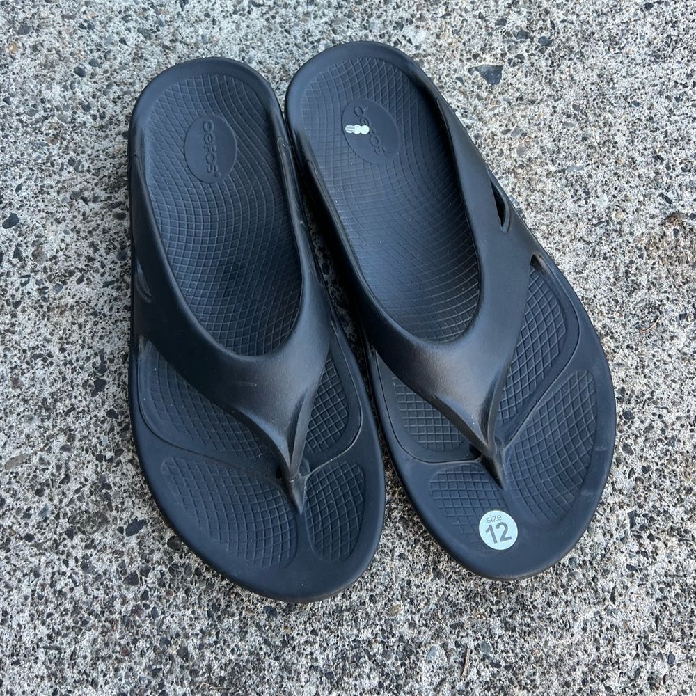 OOfos original thong sandal recovery men's 12